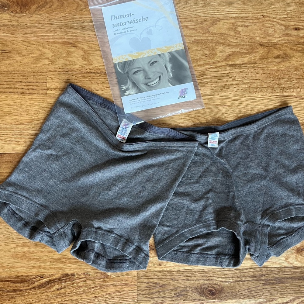 Engel wool/silk women’s briefs bundle size S